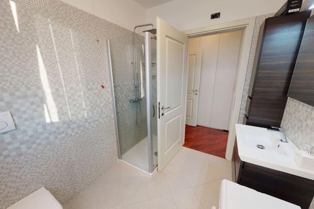 Apartment+garage Near Novegro Exhibition/linate *