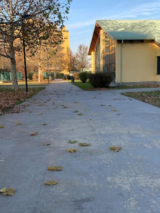 Apartment+garage Near Novegro Exhibition/linate Apartment *