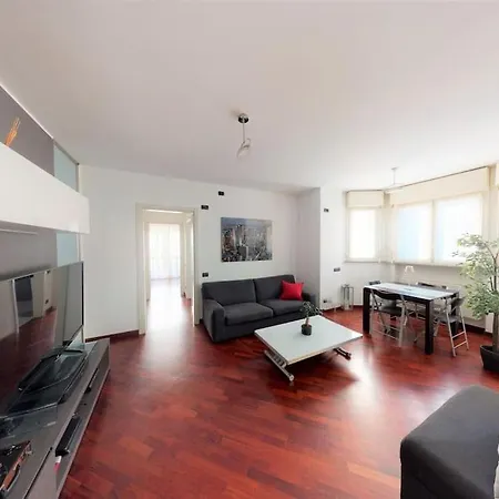 Apartment+Garage Near Novegro Exhibition/Linate Segrate Exterior foto