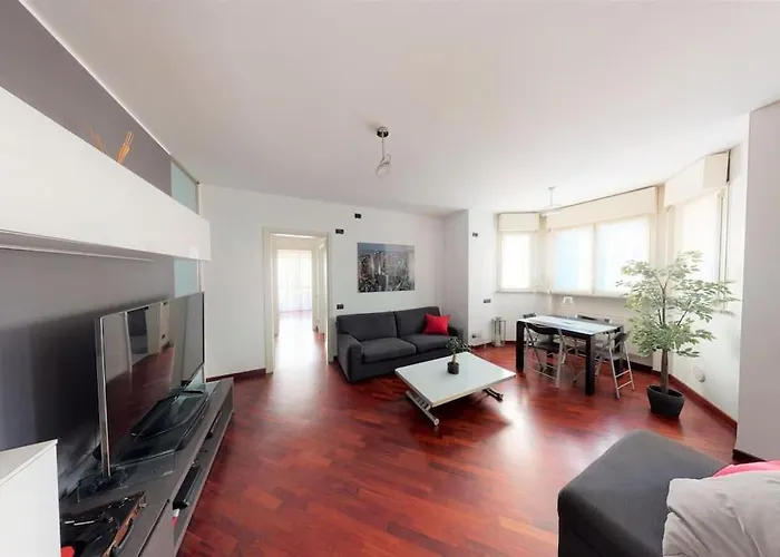Apartment+Garage Near Novegro Exhibition/Linate