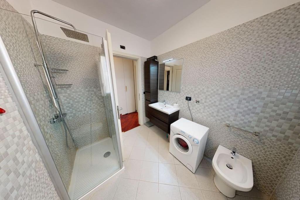 Apartment+garage Near Novegro Exhibition/linate Apartment *