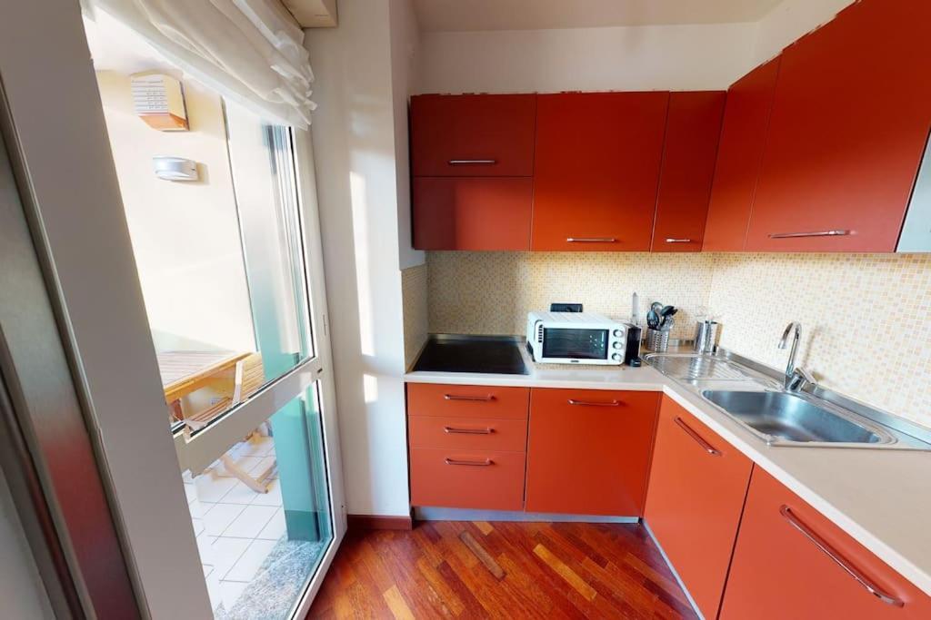 Apartment+garage Near Novegro Exhibition/linate Apartment